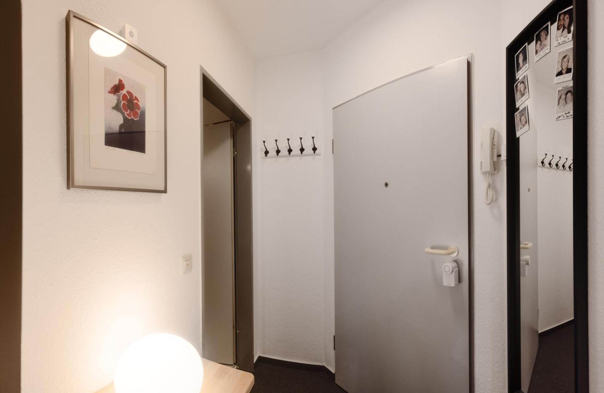 Zentrale Ruhige Wohnung Mit Parkplatz Πάντερμπορν Εξωτερικό φωτογραφία